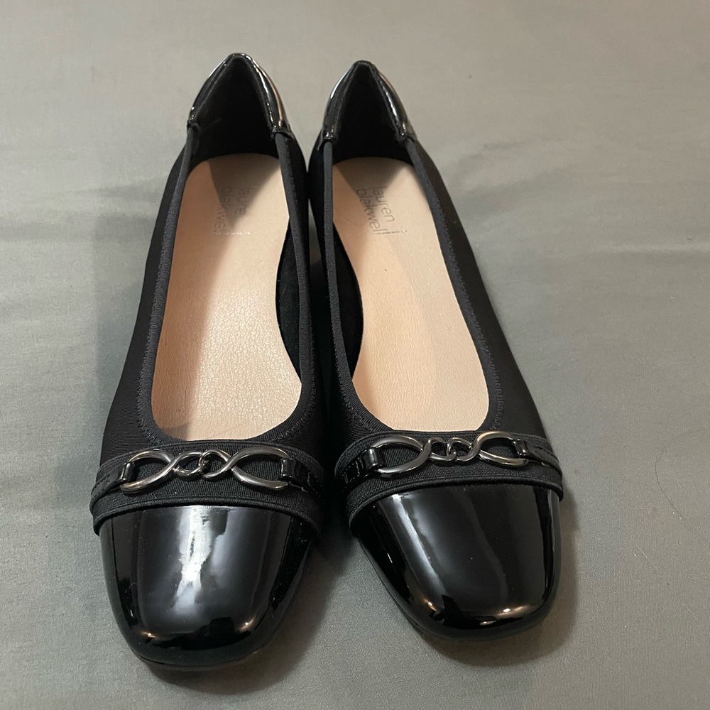 Women’s dress shoes